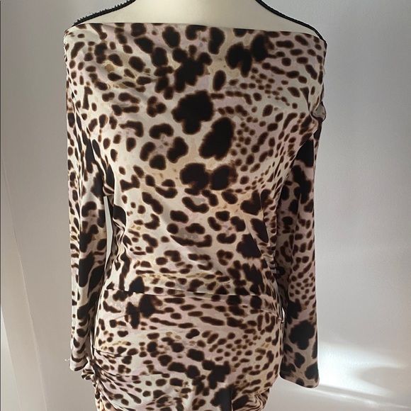 Jennifer Lopez animal print Runched medium dress - Picture 2 of 8